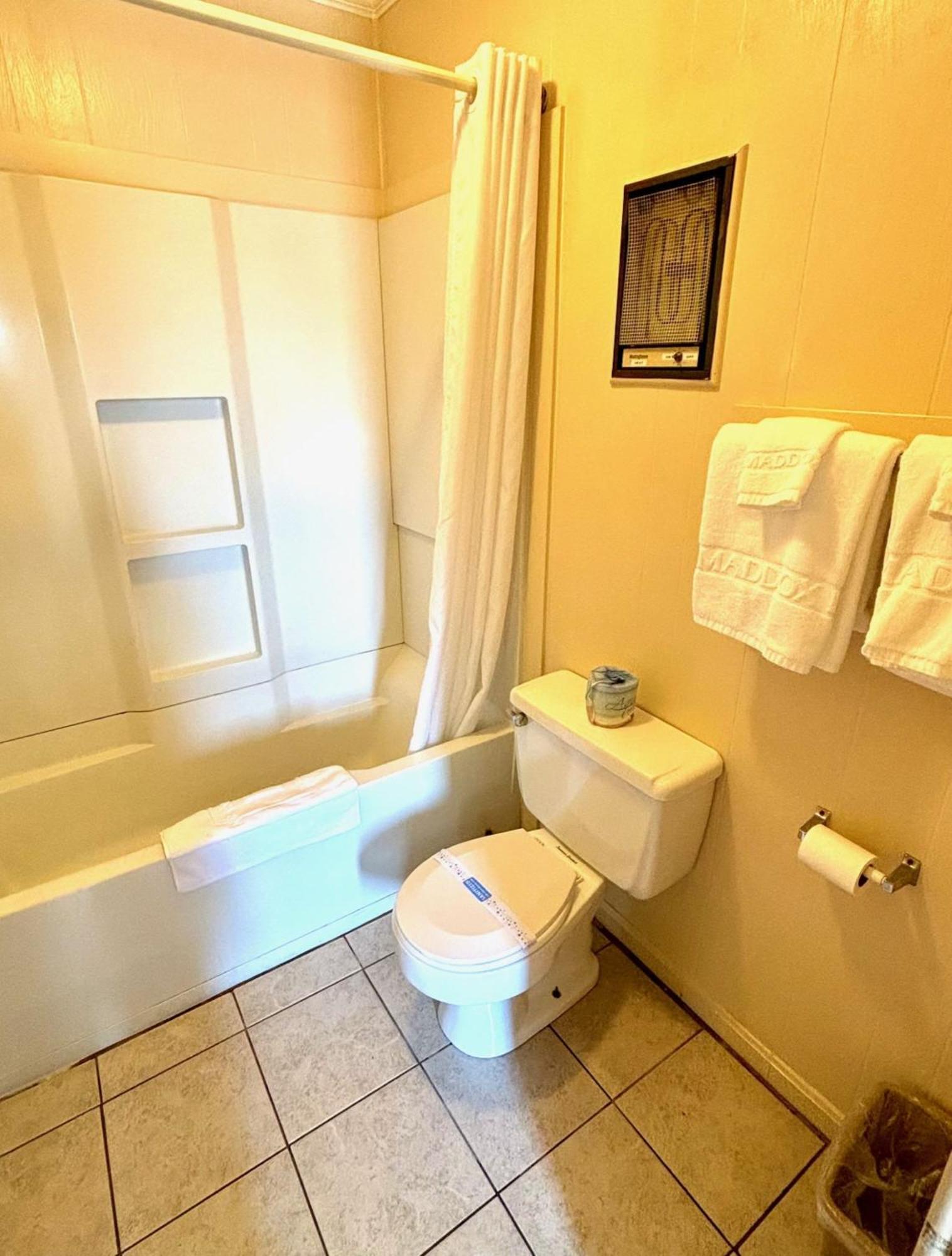Americas Best Value Inn Чинкотиг Екстериор снимка